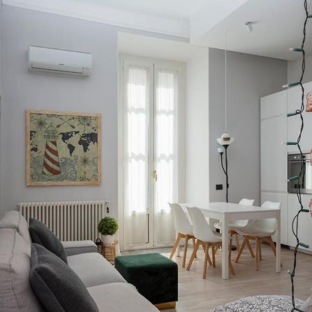 Lovely & Modern Home In China Town Area - Via Rosmini Милано Екстериор снимка